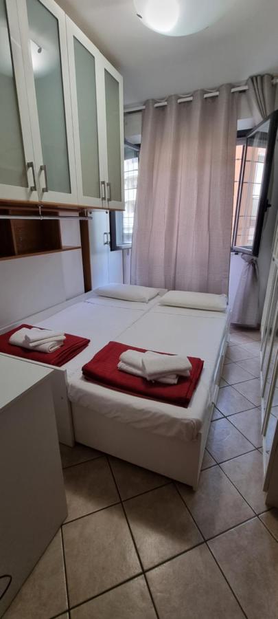 Chic & Relax Apartment Римини Екстериор снимка